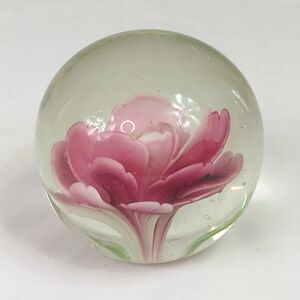 Art Glass Floral Pink Flower Round Paperweight 2.75”